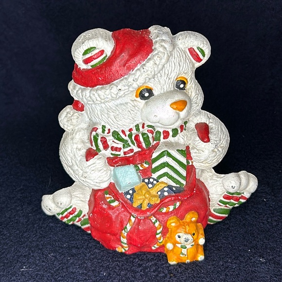Doorstop, Cast Iron Holiday Bear by Red Arrow. Vintage - Picture 1 of 3